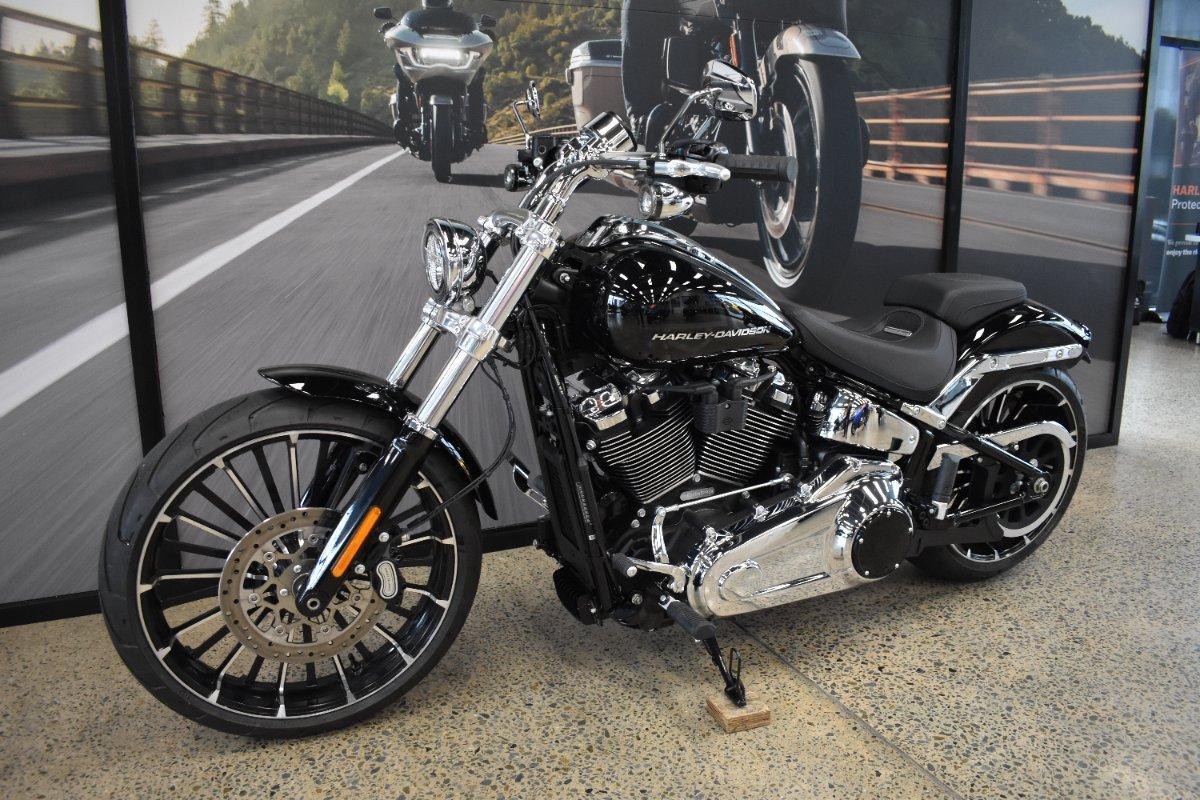 2025 HARLEY-DAVIDSON FXBR BREAKOUT (117) CRUISER