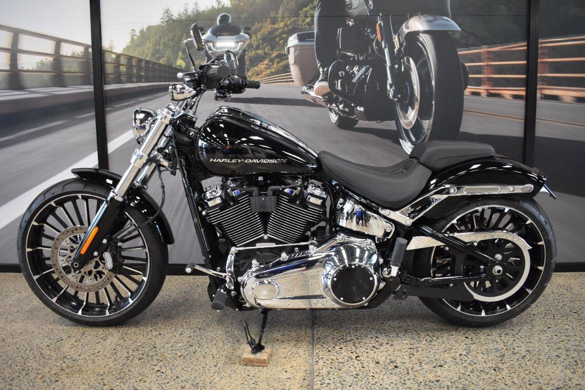 2025 HARLEY-DAVIDSON FXBR BREAKOUT (117) CRUISER