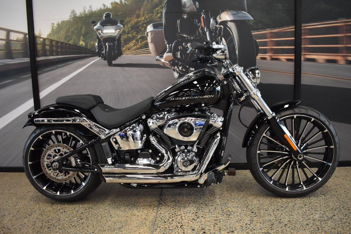 2025 HARLEY-DAVIDSON FXBR BREAKOUT (117) CRUISER