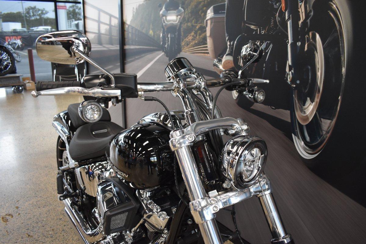 2025 HARLEY-DAVIDSON FXBR BREAKOUT (117) CRUISER