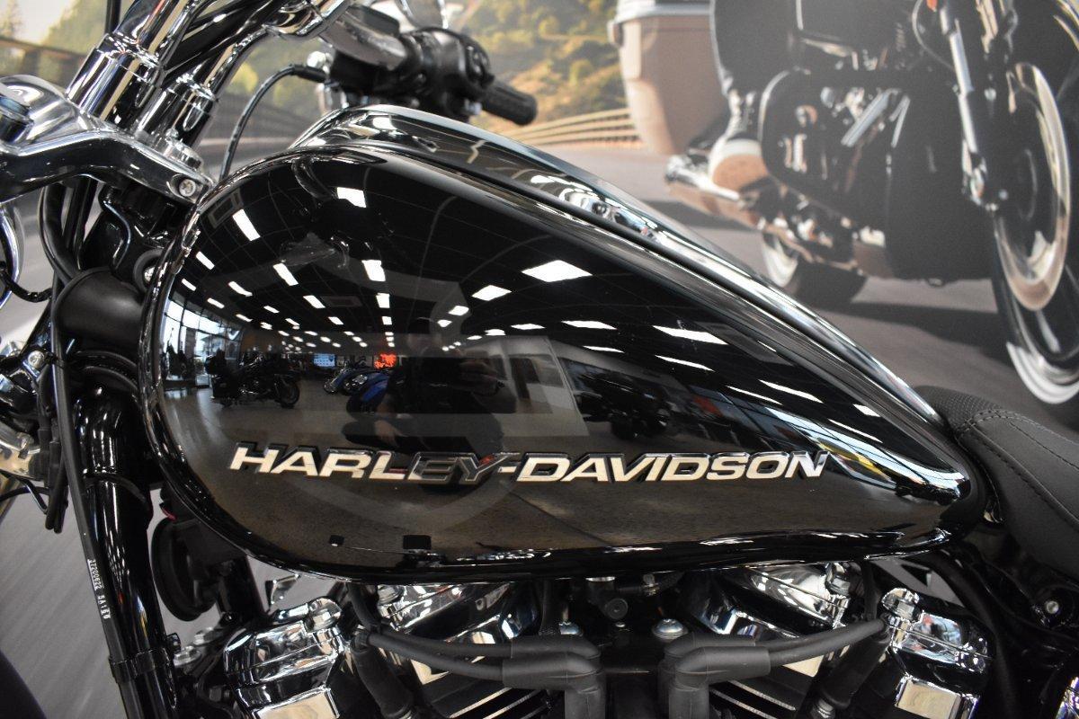 2025 HARLEY-DAVIDSON FXBR BREAKOUT (117) CRUISER