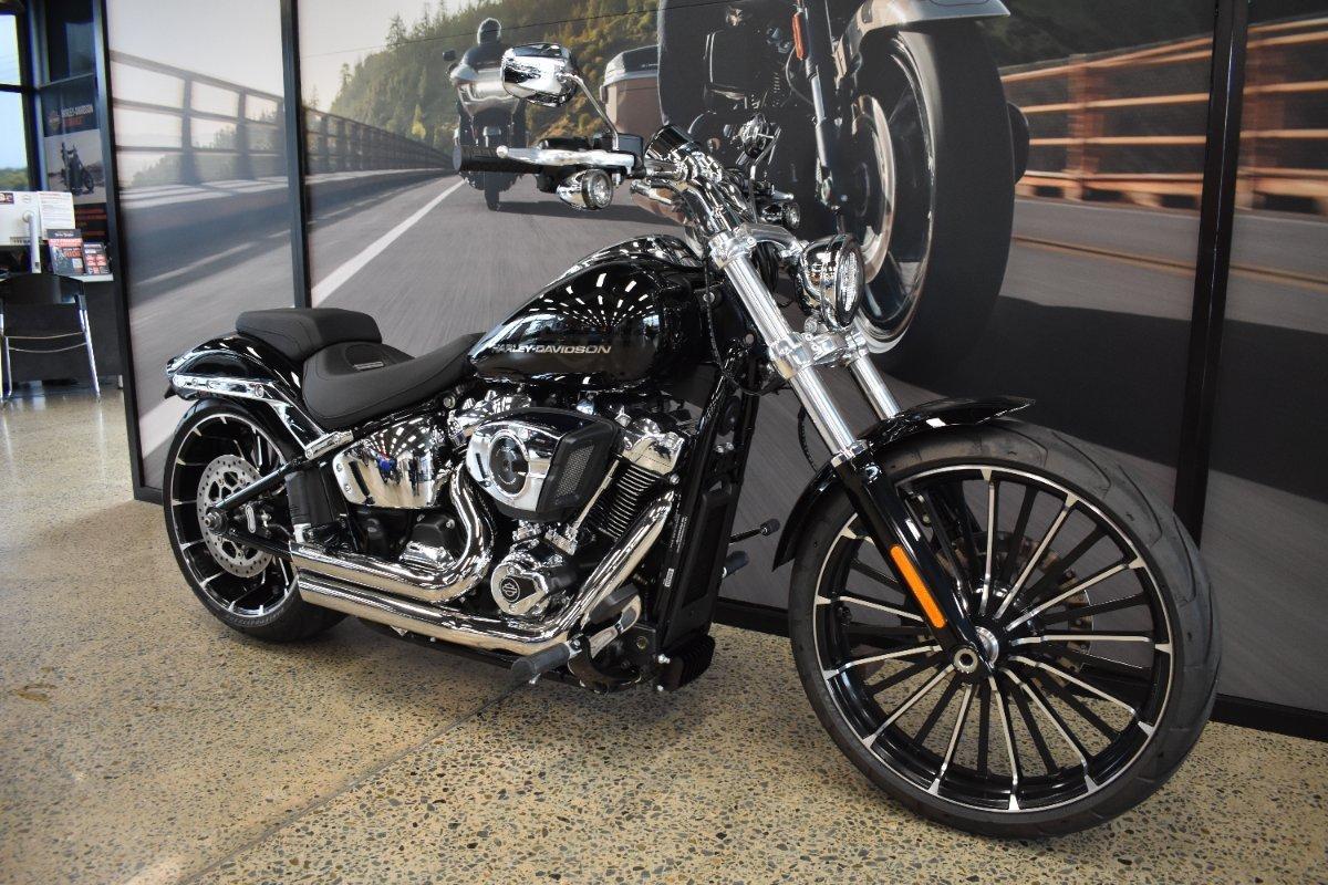 2025 HARLEY-DAVIDSON FXBR BREAKOUT (117) CRUISER