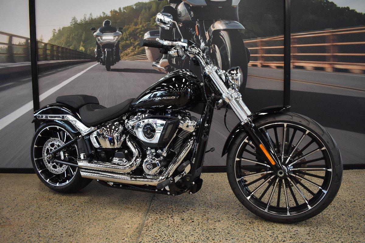 2025 HARLEY-DAVIDSON FXBR BREAKOUT (117) CRUISER
