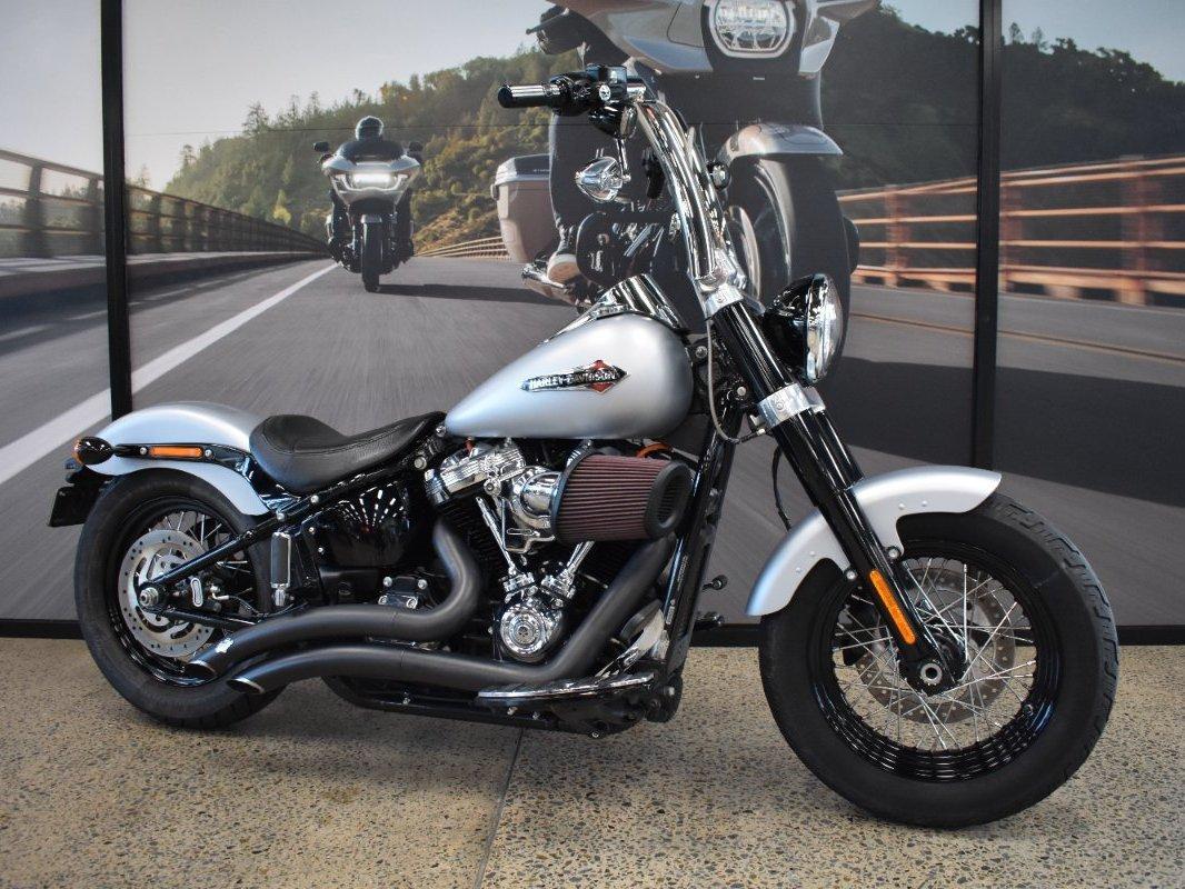 2020 HARLEY-DAVIDSON FLSL SOFTAIL SLIM (107) CRUISER