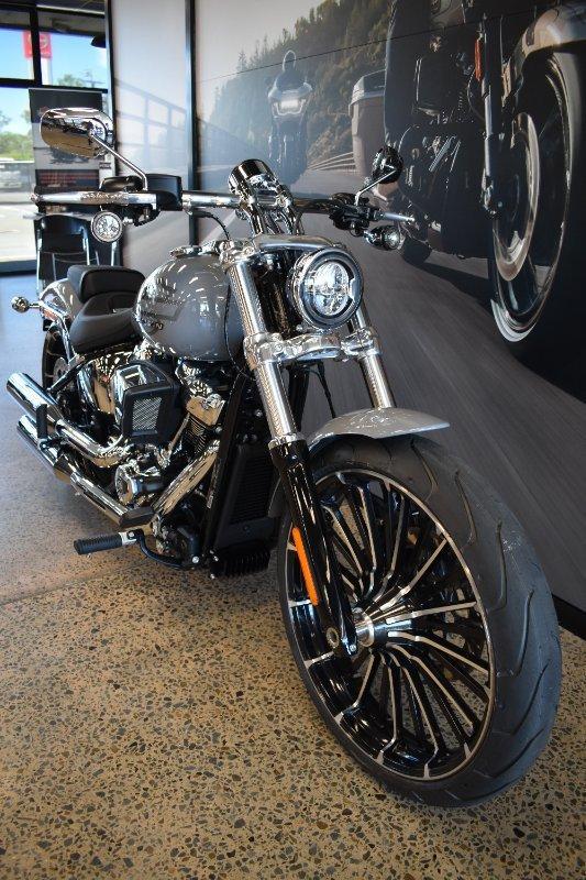 2026 HARLEY-DAVIDSON FXBR BREAKOUT (117) CRUISER