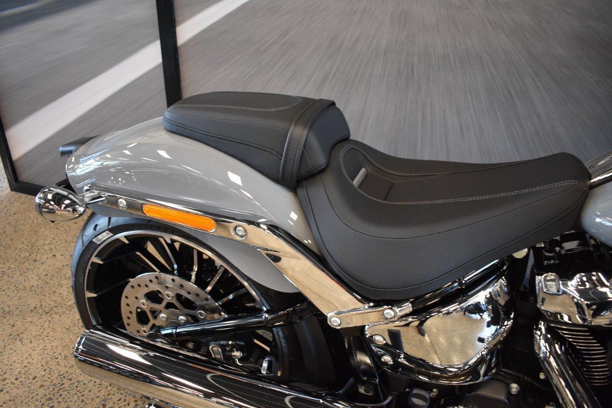 2026 HARLEY-DAVIDSON FXBR BREAKOUT (117) CRUISER