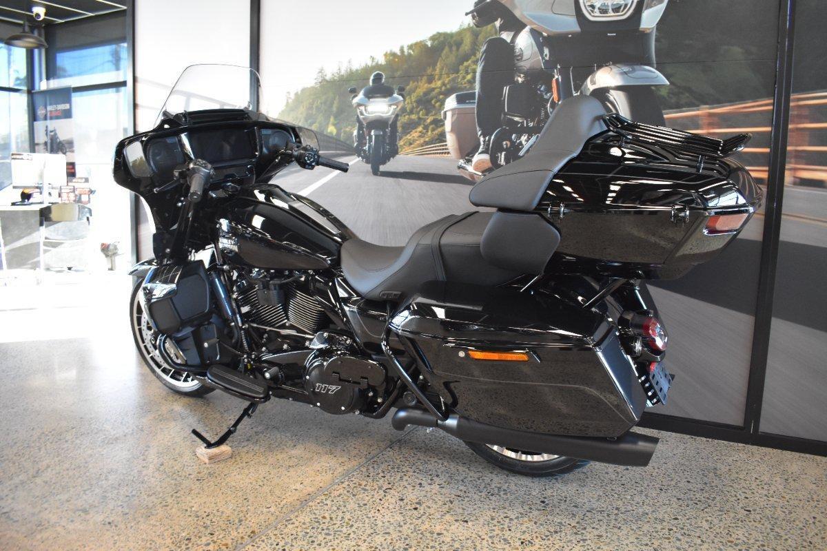 2026 HARLEY-DAVIDSON FLHXL STREET GLIDE LIMITED 117 CRUISER