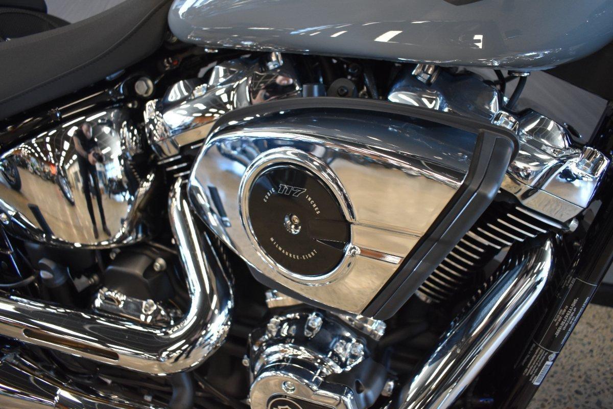 2026 HARLEY-DAVIDSON FXBR BREAKOUT (117) CRUISER