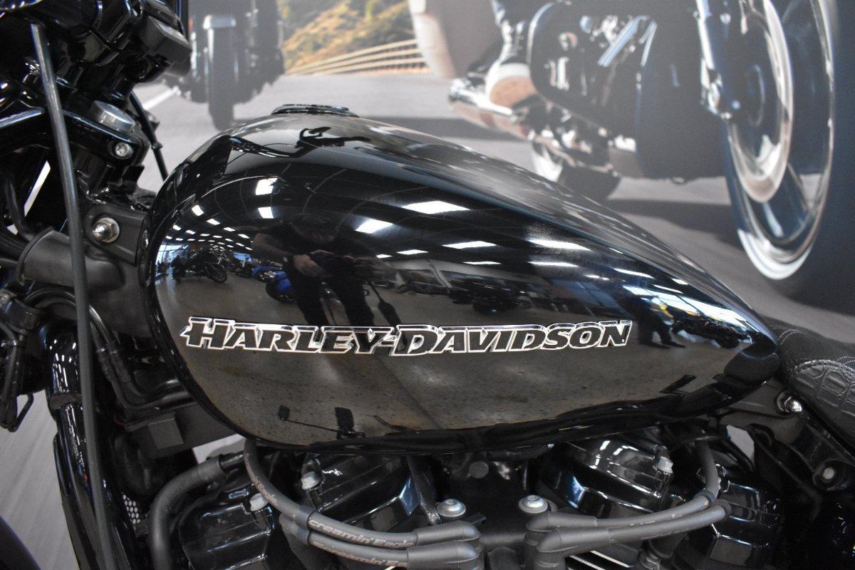 2019 HARLEY-DAVIDSON FXBRS BREAKOUT (114) CRUISER