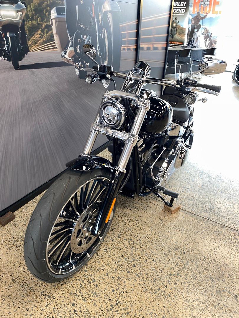 2026 HARLEY-DAVIDSON FXBR BREAKOUT (117) CRUISER