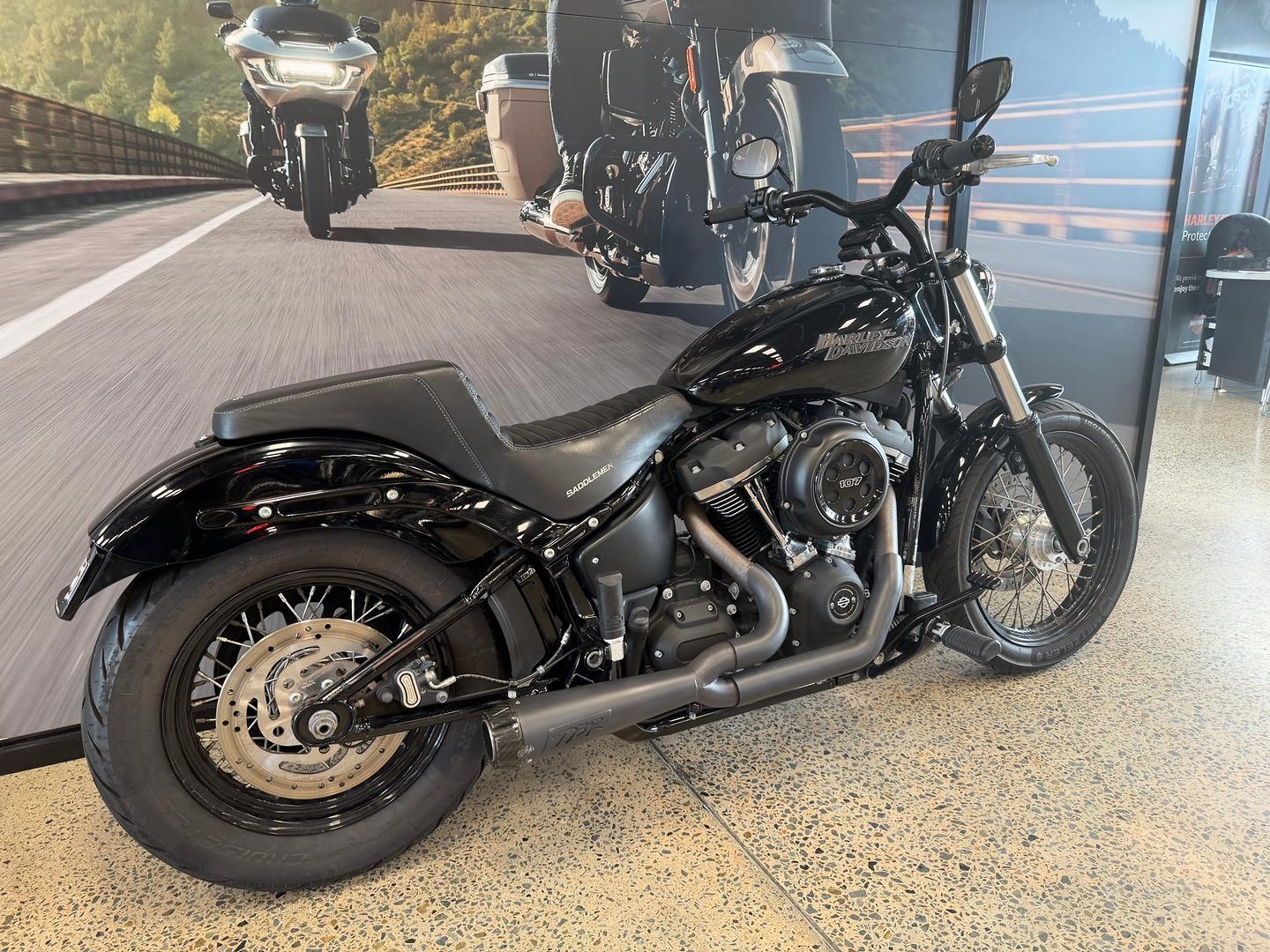 2020 HARLEY-DAVIDSON FXBB STREET BOB (107) CRUISER