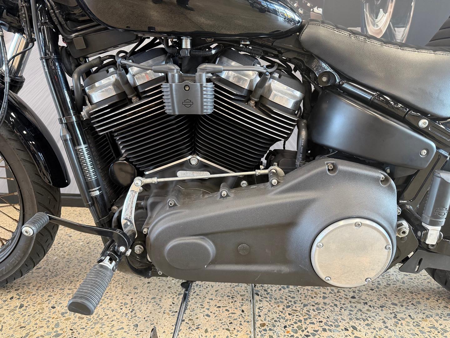 2020 HARLEY-DAVIDSON FXBB STREET BOB (107) CRUISER