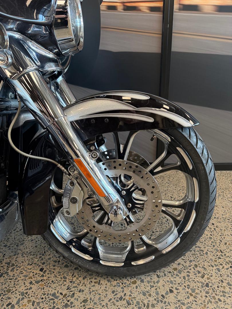 2015 HARLEY-DAVIDSON CVO STREET GLIDE CRUISER