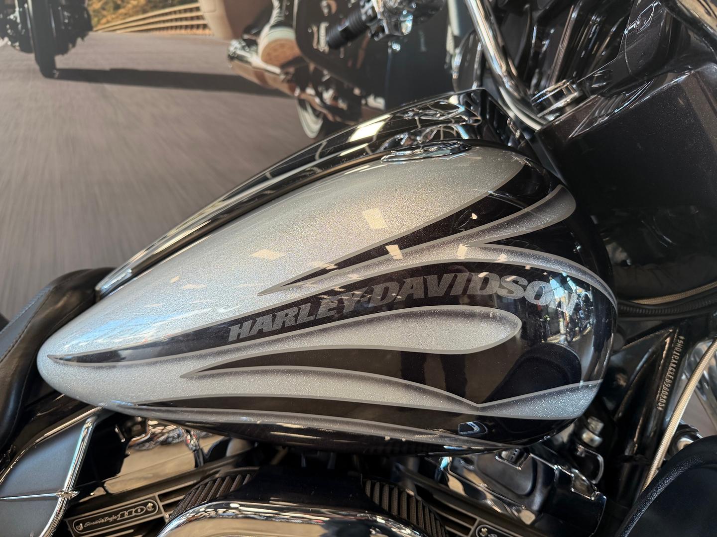 2015 HARLEY-DAVIDSON CVO STREET GLIDE CRUISER