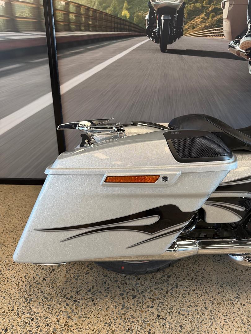 2015 HARLEY-DAVIDSON CVO STREET GLIDE CRUISER