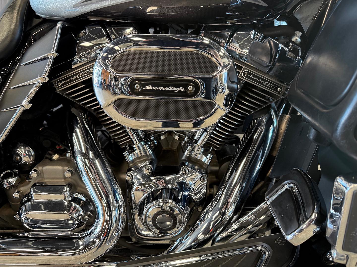 2015 HARLEY-DAVIDSON CVO STREET GLIDE CRUISER