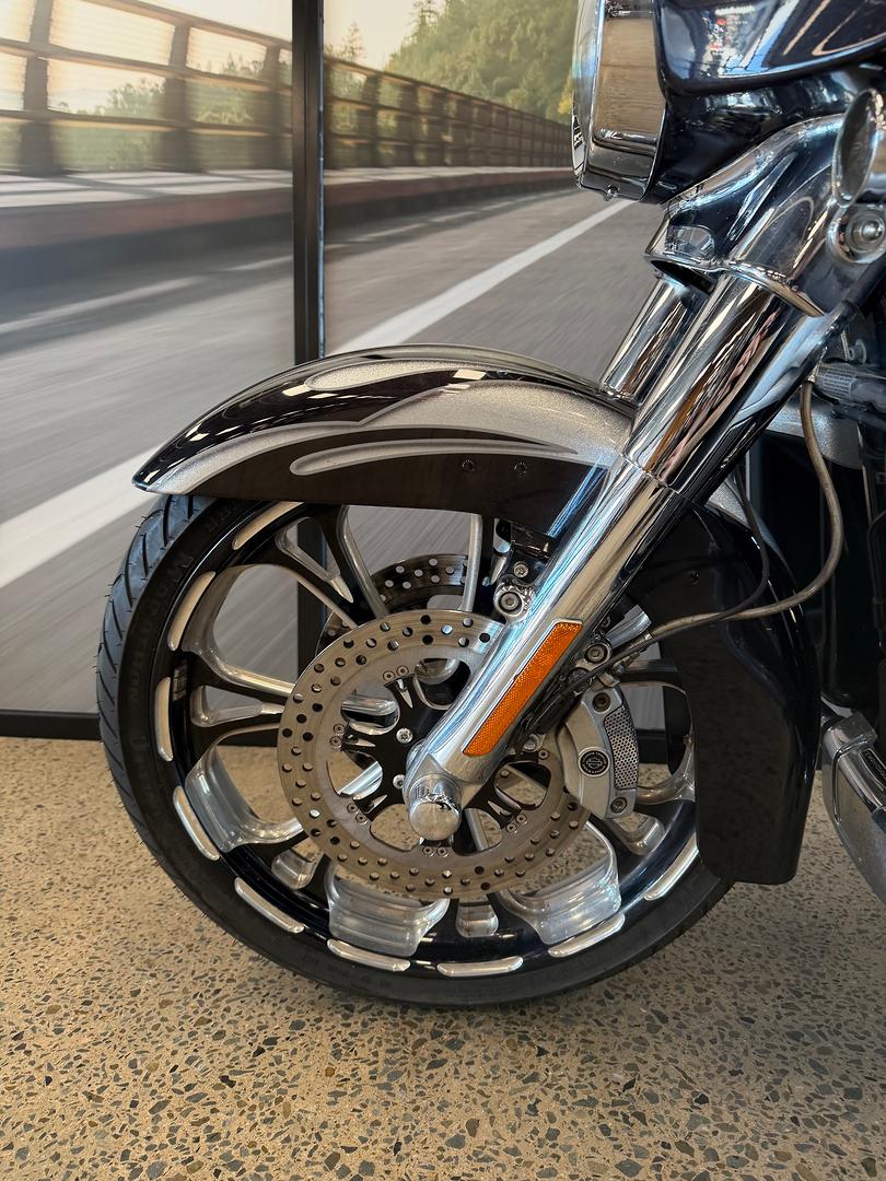 2015 HARLEY-DAVIDSON CVO STREET GLIDE CRUISER