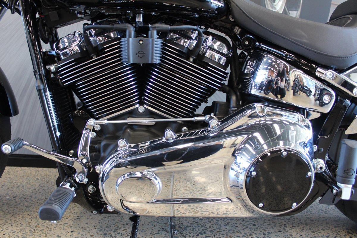 2026 HARLEY-DAVIDSON FXBR BREAKOUT (117) CRUISER
