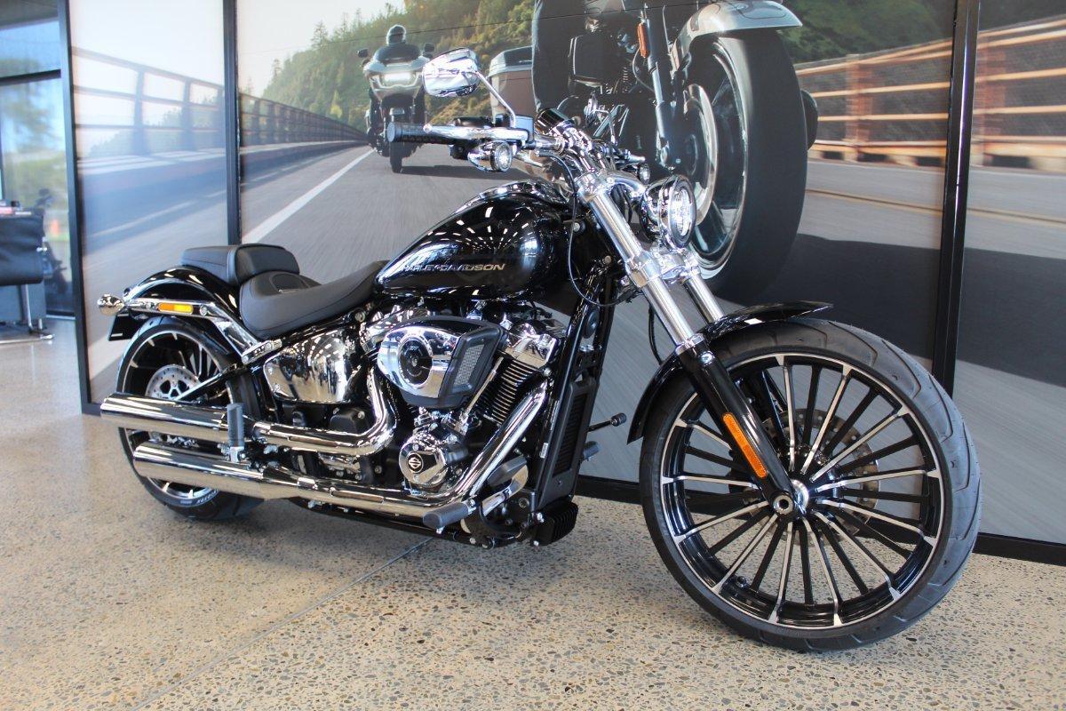 2026 HARLEY-DAVIDSON FXBR BREAKOUT (117) CRUISER