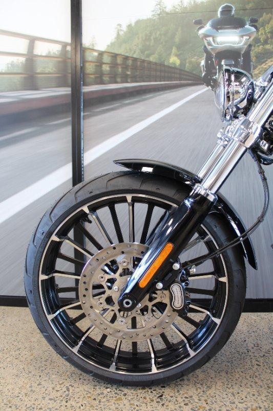 2026 HARLEY-DAVIDSON FXBR BREAKOUT (117) CRUISER