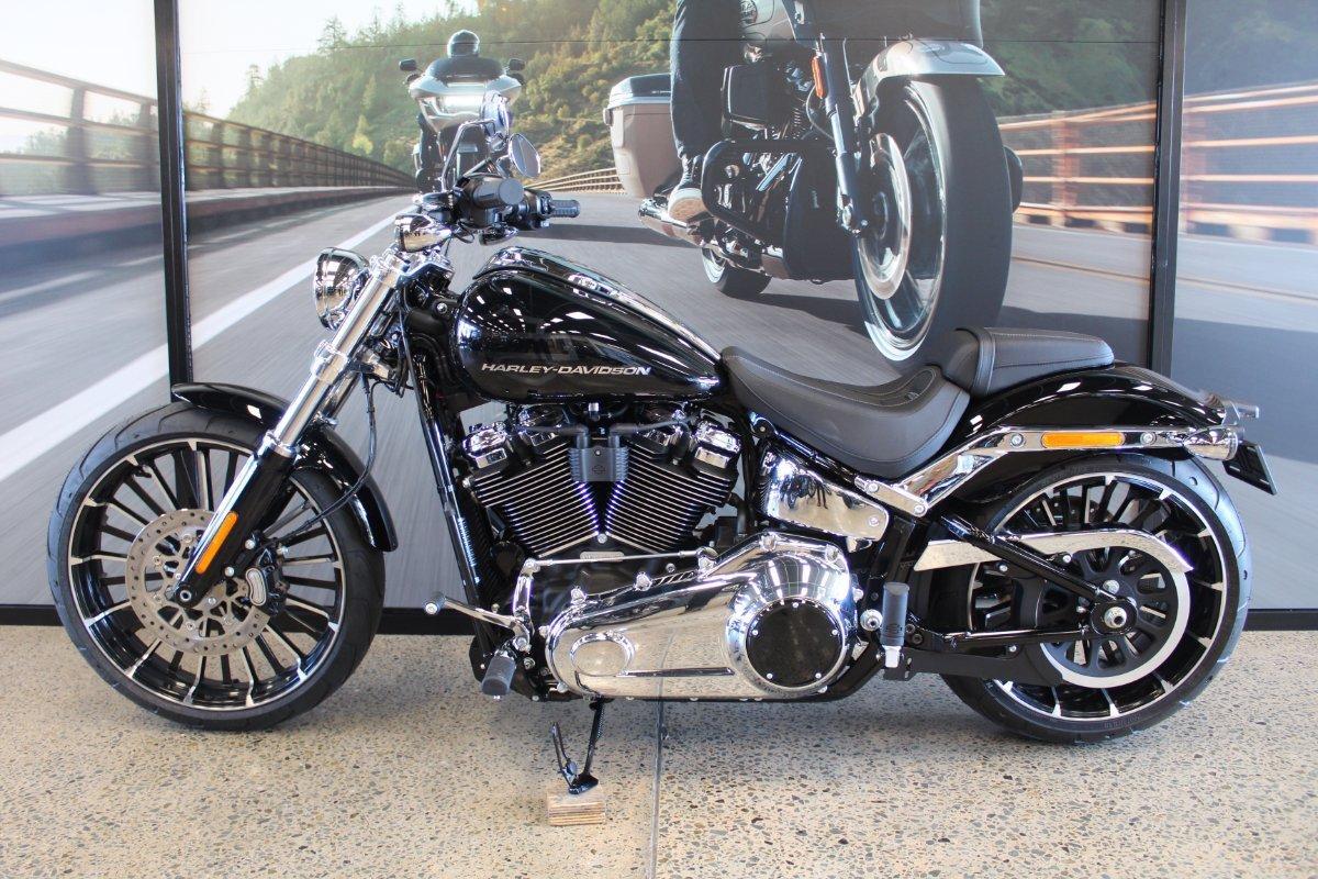 2026 HARLEY-DAVIDSON FXBR BREAKOUT (117) CRUISER
