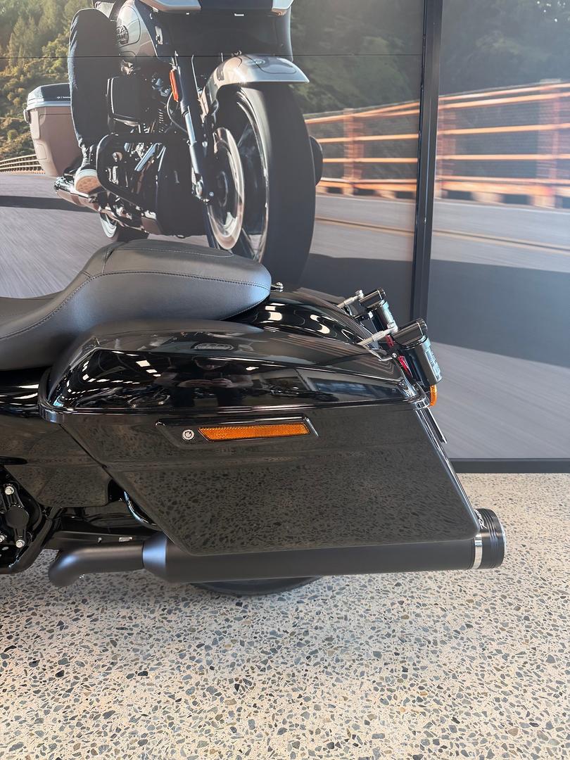 2022 HARLEY-DAVIDSON FLTRXST ROAD GLIDE SPL ST 117 CRUISER