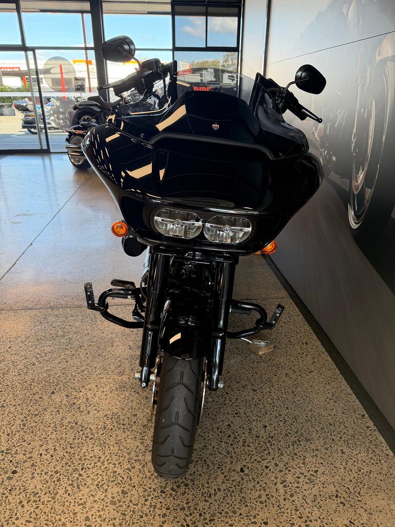 2022 HARLEY-DAVIDSON FLTRXST ROAD GLIDE SPL ST 117 CRUISER