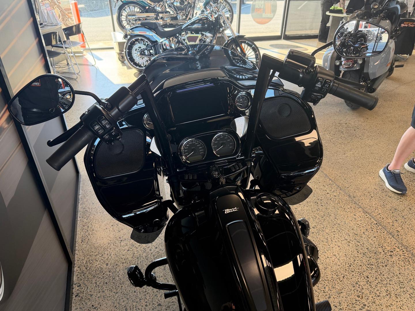 2022 HARLEY-DAVIDSON FLTRXST ROAD GLIDE SPL ST 117 CRUISER