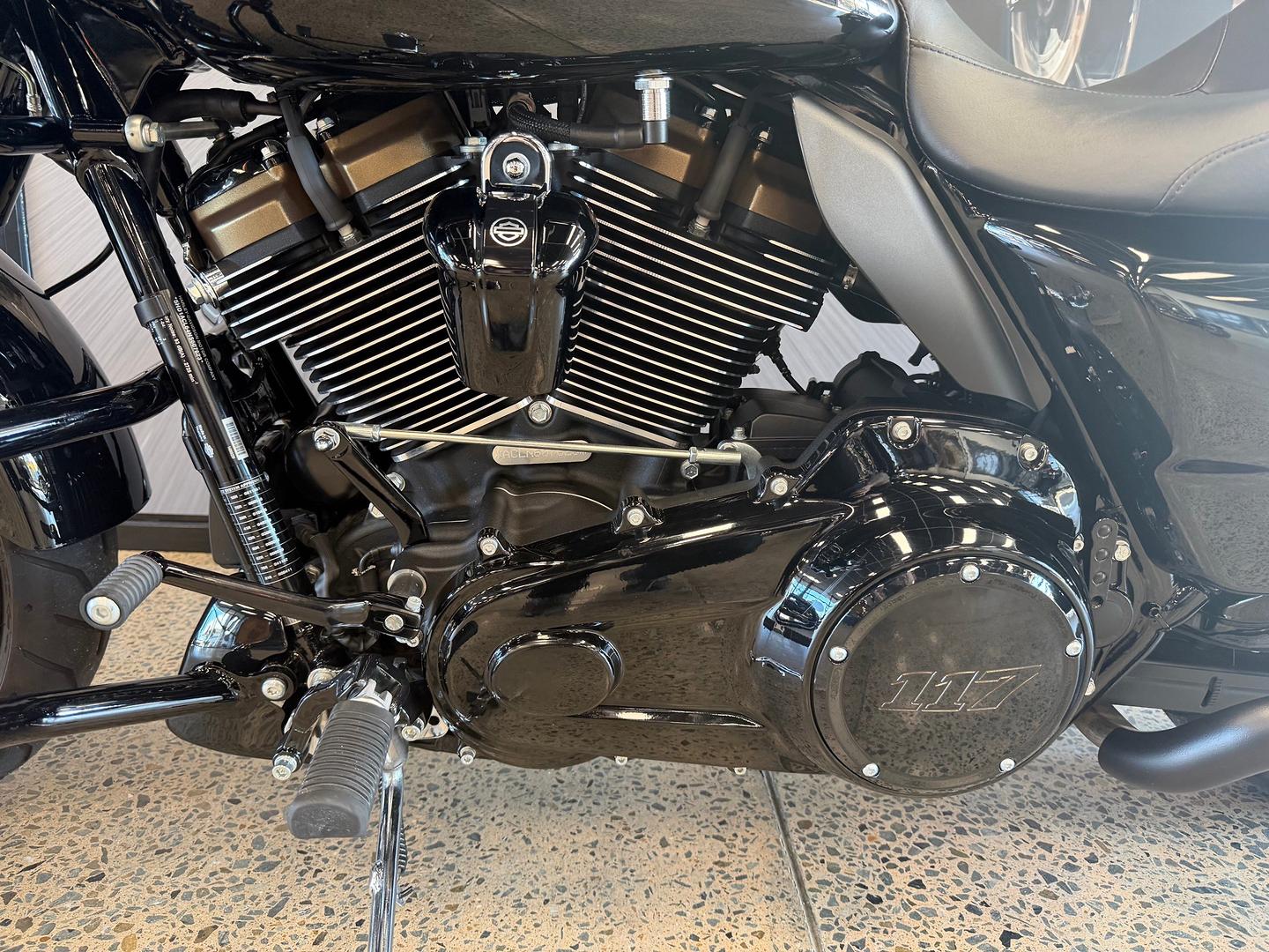2022 HARLEY-DAVIDSON FLTRXST ROAD GLIDE SPL ST 117 CRUISER