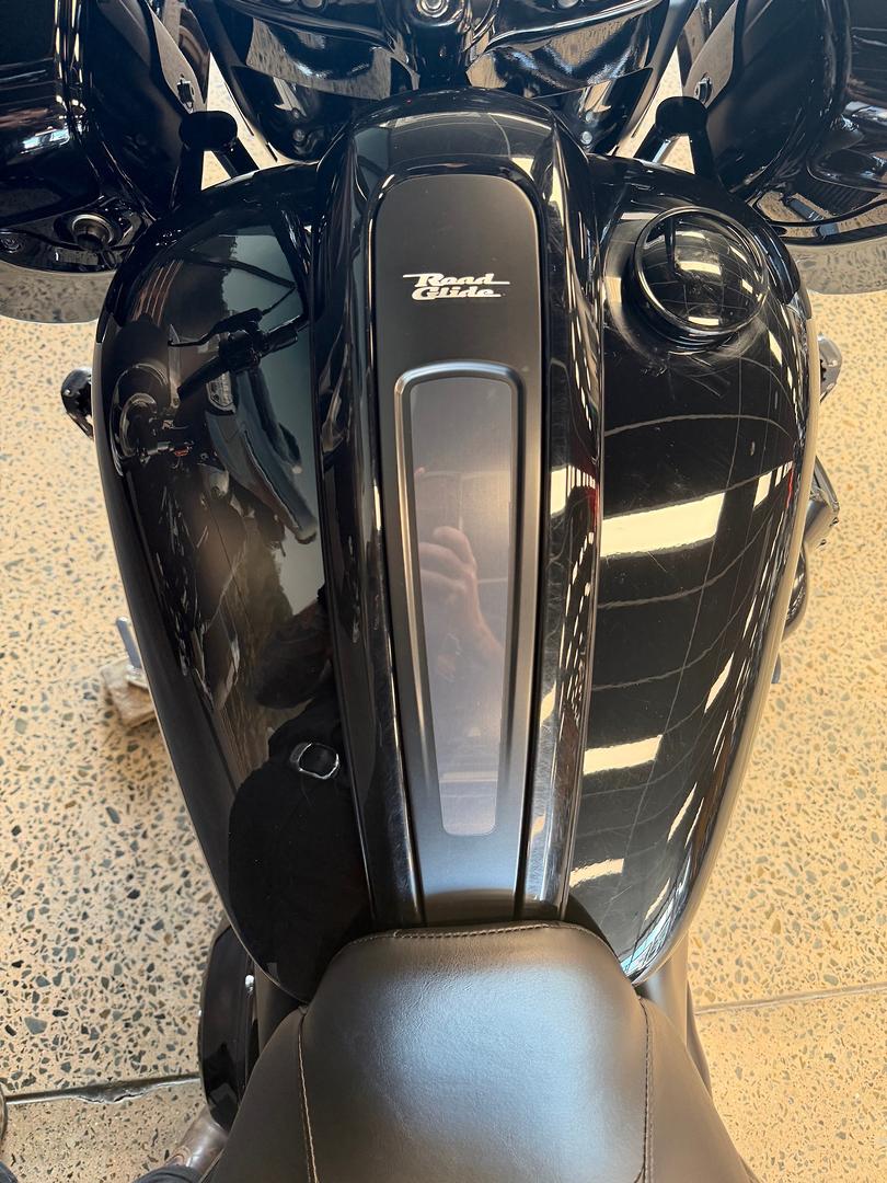 2022 HARLEY-DAVIDSON FLTRXST ROAD GLIDE SPL ST 117 CRUISER