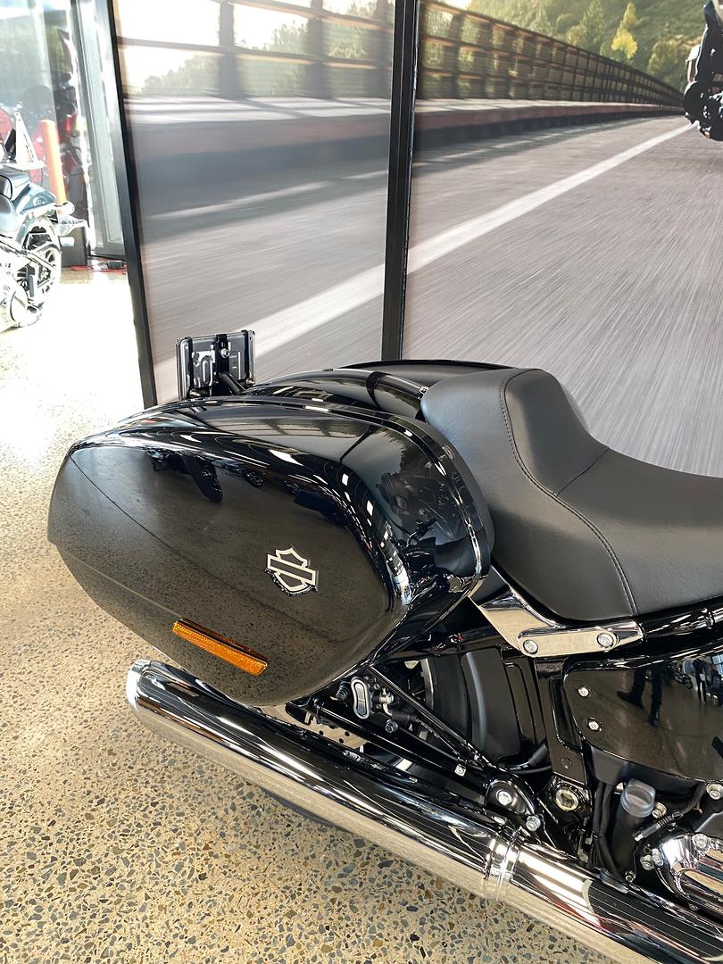 2026 HARLEY-DAVIDSON FXLRST LOW RIDER ST (117) CRUISER