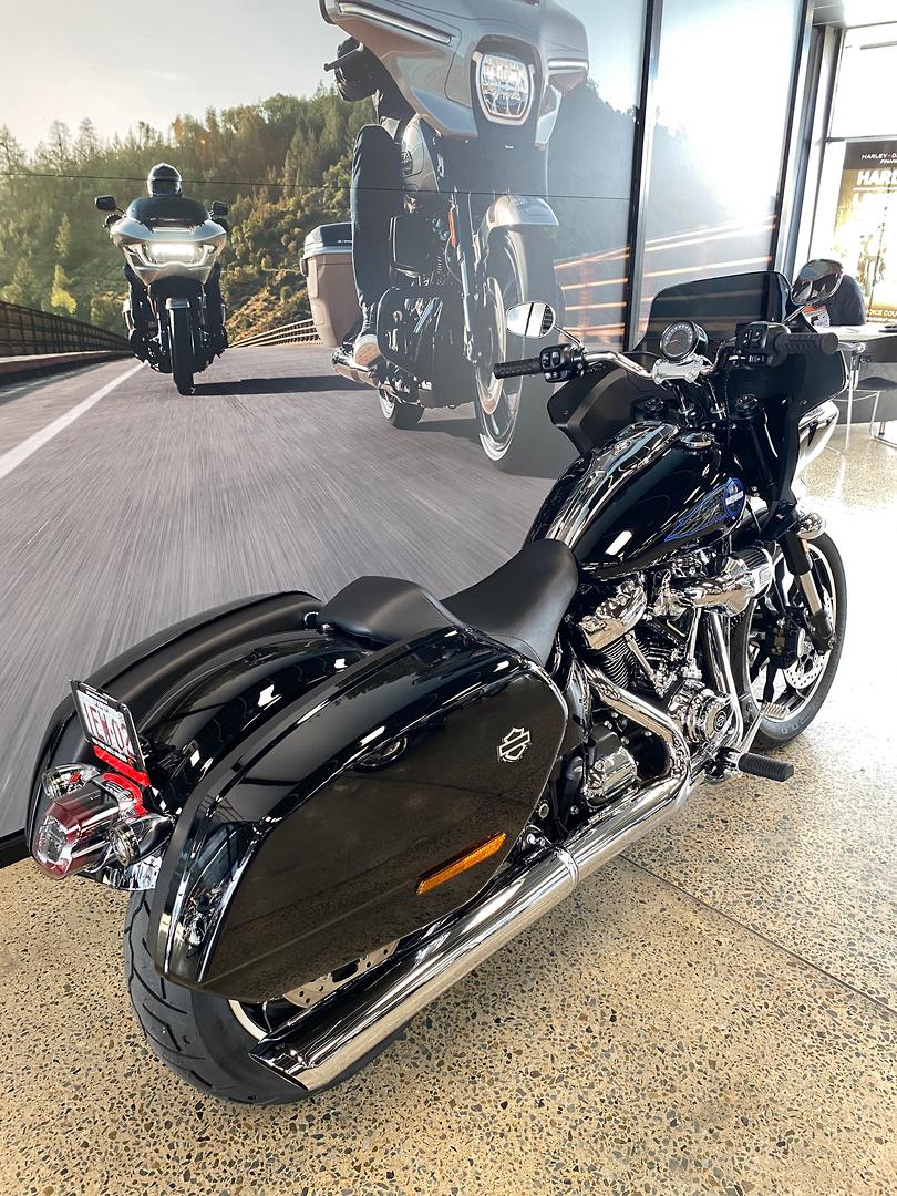2026 HARLEY-DAVIDSON FXLRST LOW RIDER ST (117) CRUISER