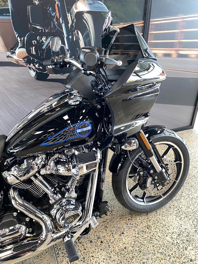 2026 HARLEY-DAVIDSON FXLRST LOW RIDER ST (117) CRUISER
