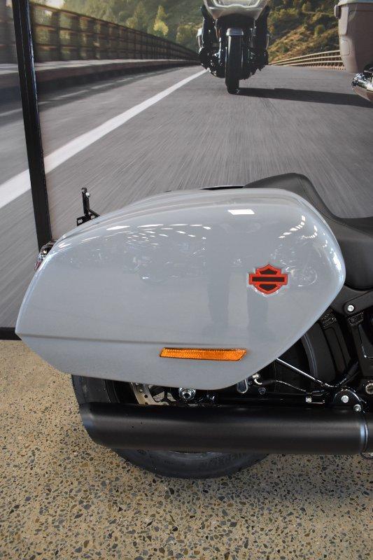 2026 HARLEY-DAVIDSON FXLRST LOW RIDER ST (117) CRUISER
