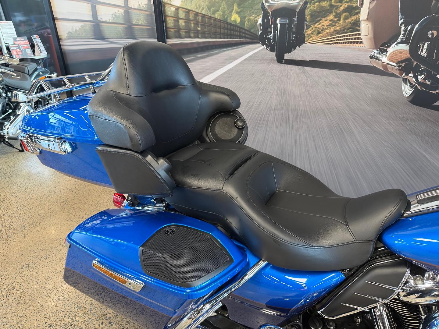2017 HARLEY-DAVIDSON FLHTK ULTRA LIMITED CRUISER