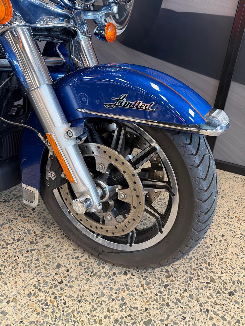2017 HARLEY-DAVIDSON FLHTK ULTRA LIMITED CRUISER