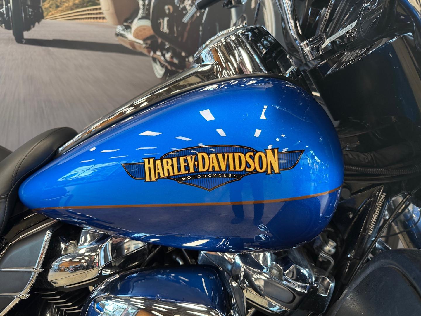 2017 HARLEY-DAVIDSON FLHTK ULTRA LIMITED CRUISER