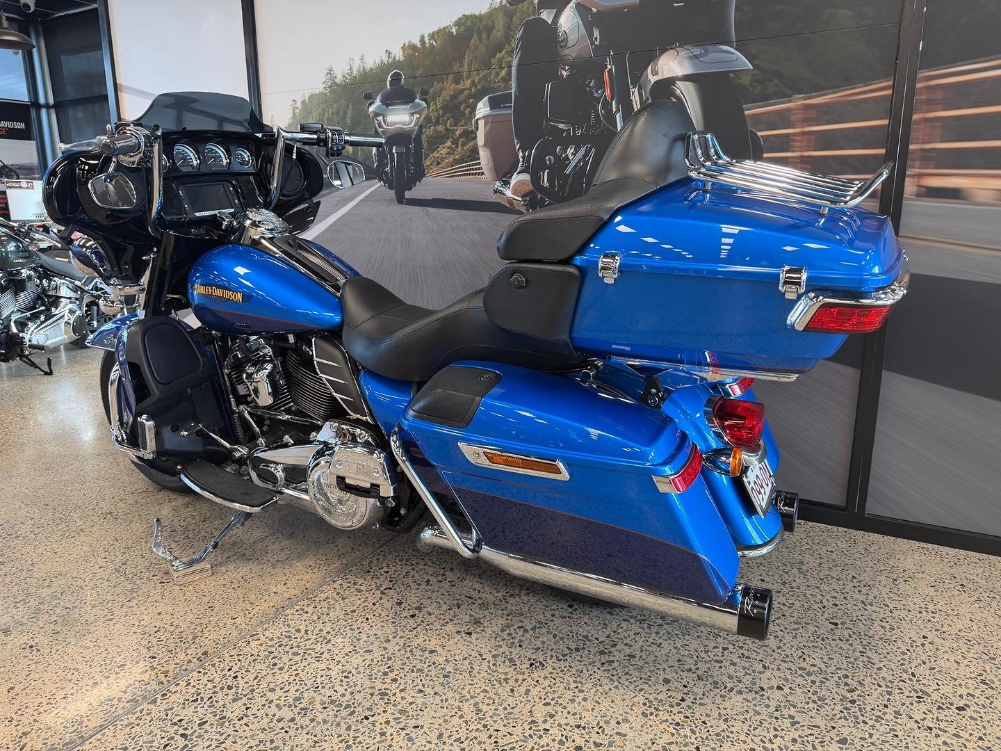 2017 HARLEY-DAVIDSON FLHTK ULTRA LIMITED CRUISER