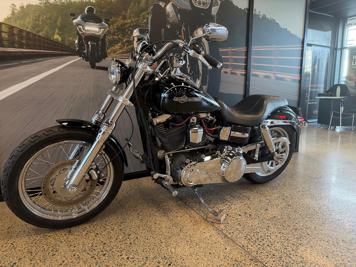 2012 HARLEY-DAVIDSON FXDC DYNA SUPER GLIDE CUSTOM CRUISER