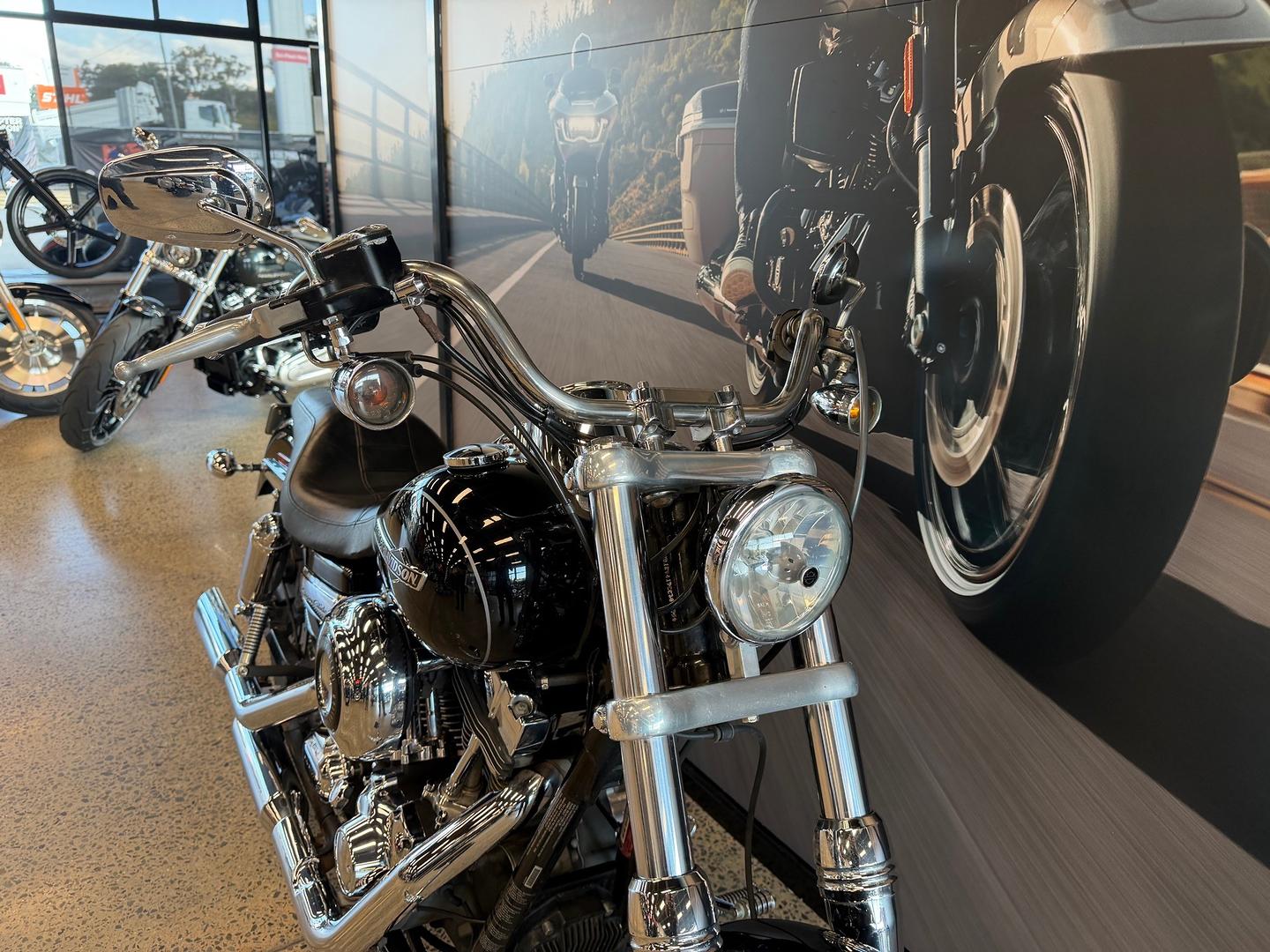 2012 HARLEY-DAVIDSON FXDC DYNA SUPER GLIDE CUSTOM CRUISER