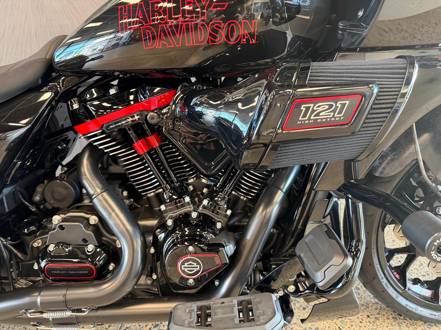 2024 HARLEY-DAVIDSON FLTRXSTSE CVO RD GLIDE ST 121 CRUISER