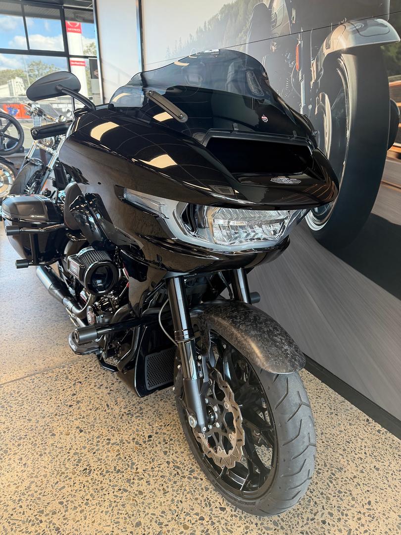 2024 HARLEY-DAVIDSON FLTRXSTSE CVO RD GLIDE ST 121 CRUISER