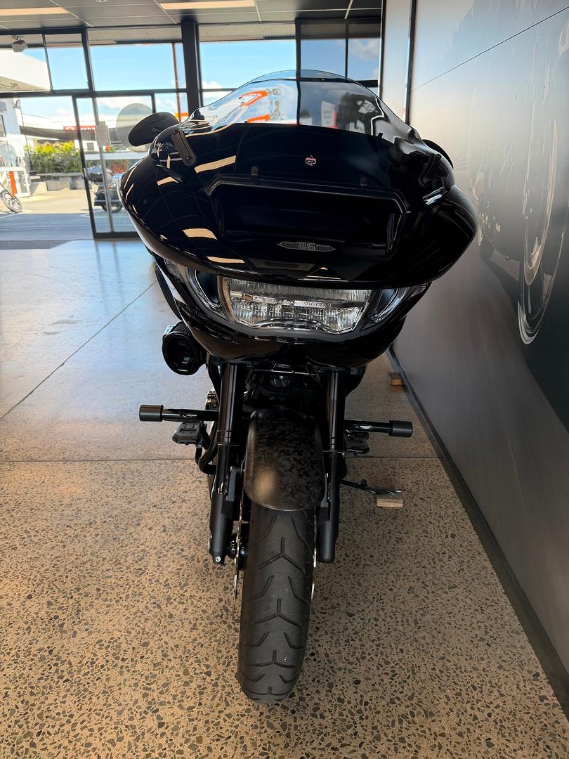2024 HARLEY-DAVIDSON FLTRXSTSE CVO RD GLIDE ST 121 CRUISER