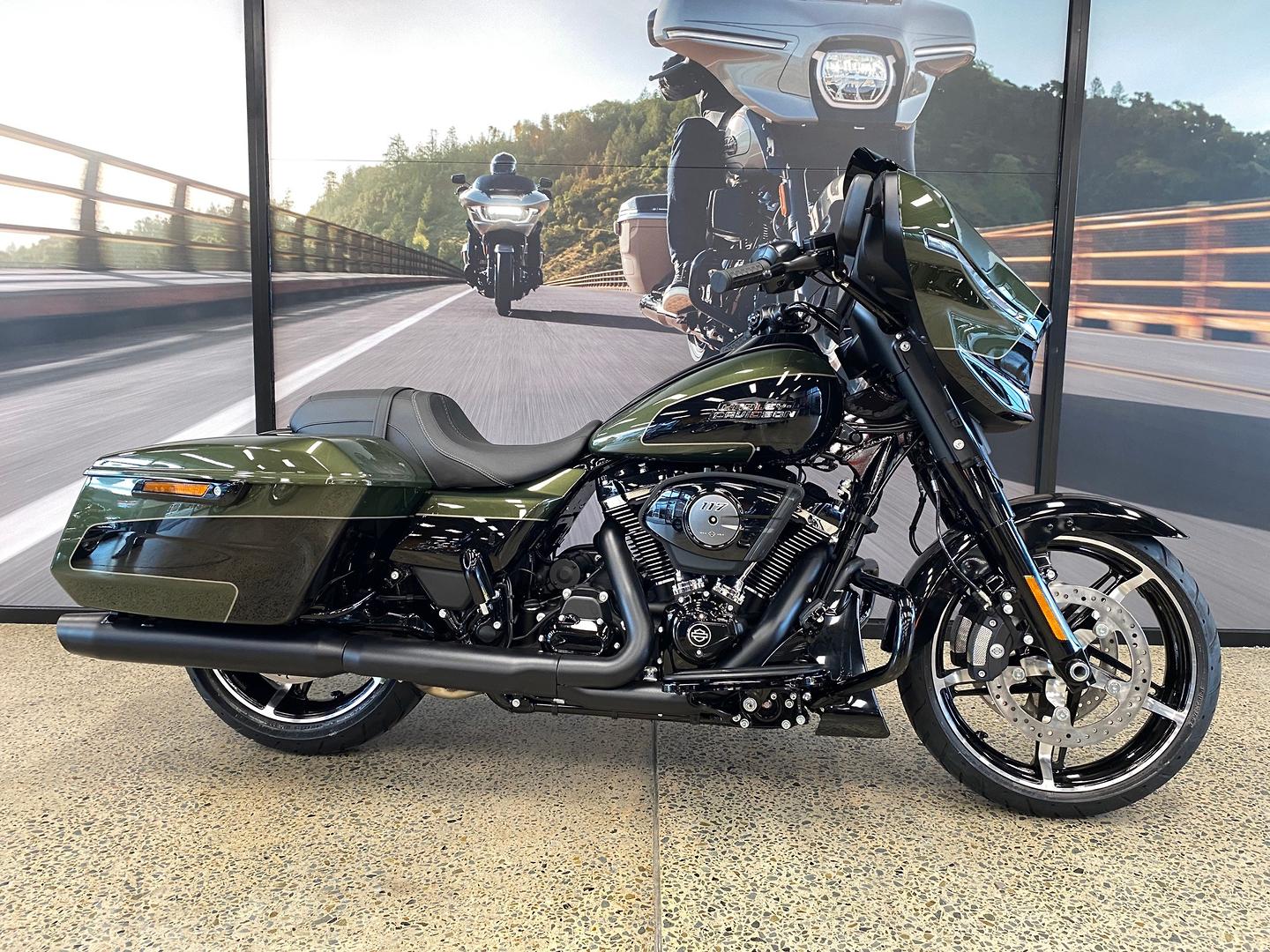 2026 HARLEY-DAVIDSON FLHX STREET GLIDE (117) CRUISER