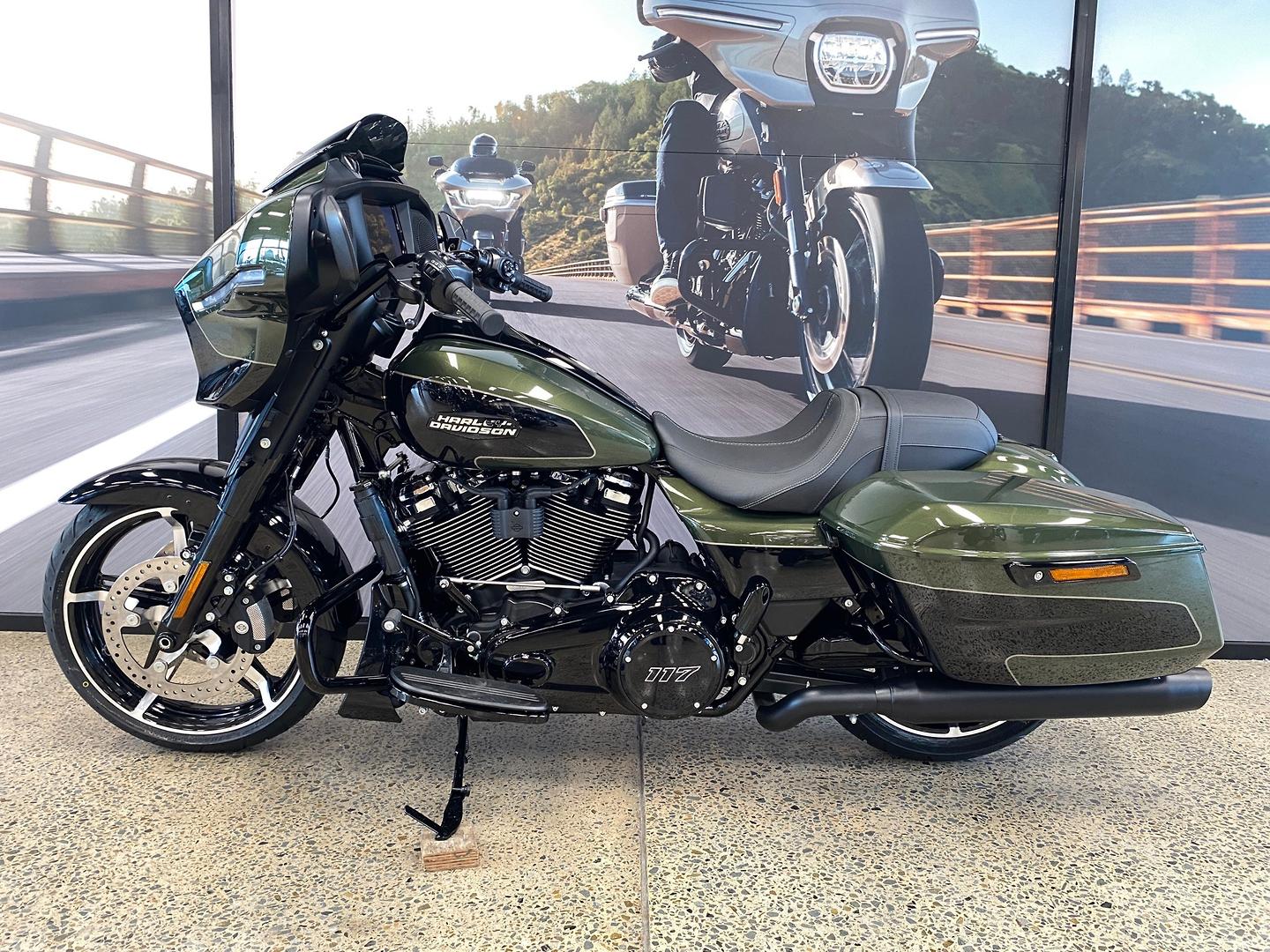 2026 HARLEY-DAVIDSON FLHX STREET GLIDE (117) CRUISER