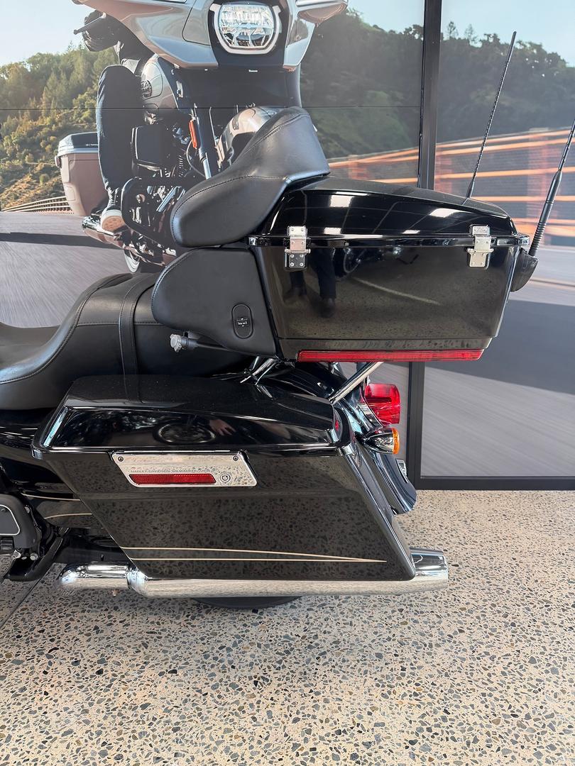 2011 HARLEY-DAVIDSON FLTRU ROAD GLIDE ULTRA CRUISER