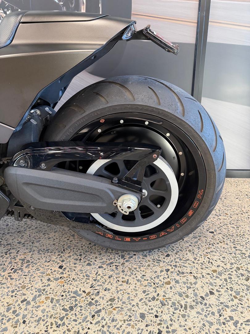 2020 HARLEY-DAVIDSON FXDRS FXDR (114) CRUISER