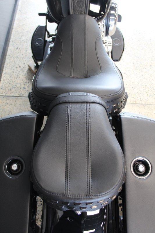 2026 HARLEY-DAVIDSON FLHC HERITAGE CLASSIC (117) CRUISER