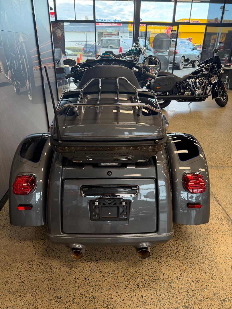 2022 HARLEY-DAVIDSON FLHTCUTG TRI GLIDE U/CLC 114 TRIKE