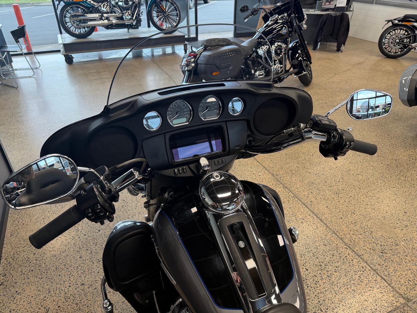 2022 HARLEY-DAVIDSON FLHTCUTG TRI GLIDE U/CLC 114 TRIKE